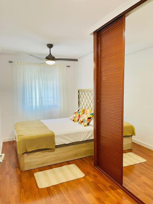 Apartamento Abril En El Centro De ヘタフェ エクステリア 写真