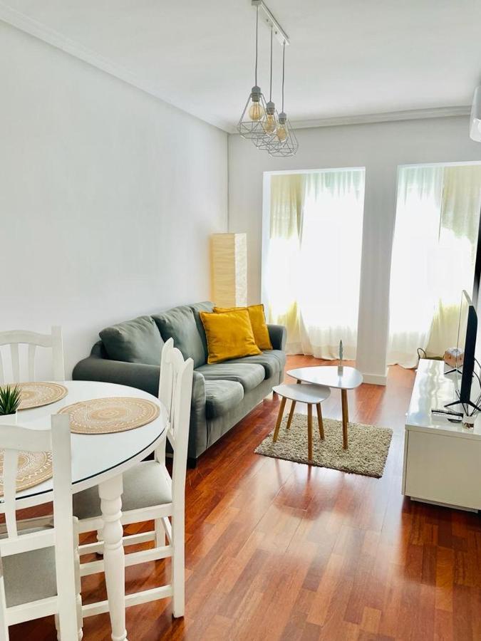 Apartamento Abril En El Centro De ヘタフェ エクステリア 写真